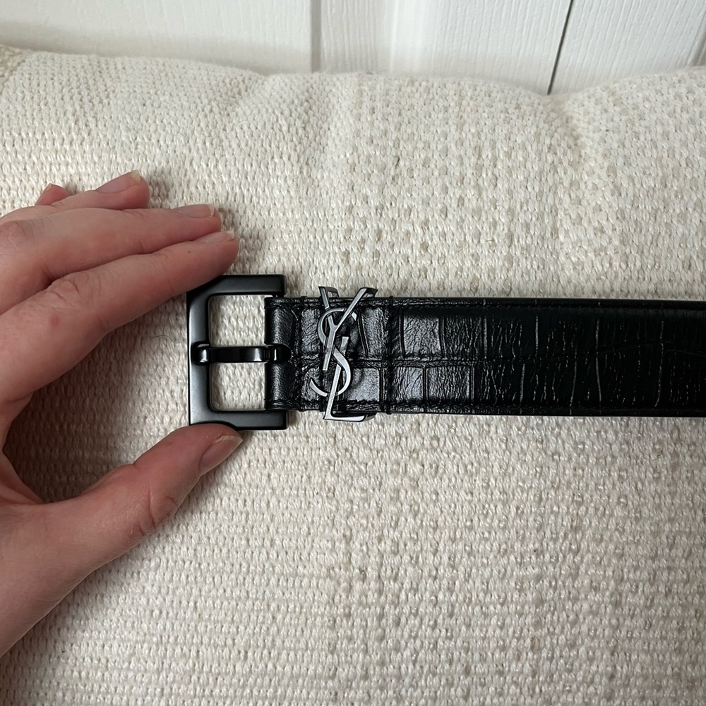Saint Laurent - 85cm Auth “Cassandre” Belt, Black with Croc Embossed Leather